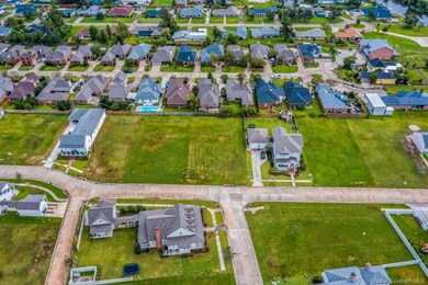 2211 Saint Joseph Ave, Lake Charles, LA 70601 - photo 5