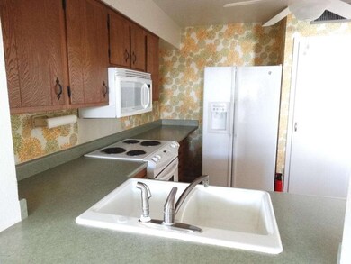 10860 W Santa fe Dr unit 55, Sun City, AZ 85351 - photo 7