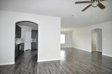 233 Live Oak Ln, Decatur, TX 76234 - photo 5