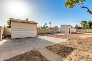 8214 N 39TH AVE, Phoenix, AZ 85051