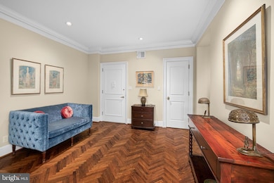 Shoreham West Cooperative unit 817, Washington, DC 20008 - photo 6