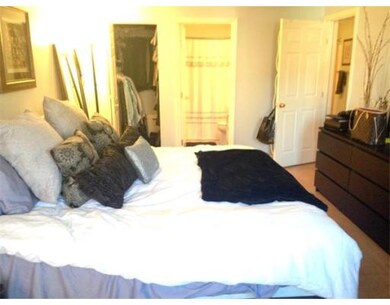 33 Chestnut St unit 201, Boston, MA 02108 - photo 7