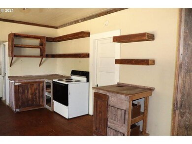 445 W Main St, Long Creek, OR 97856 - photo 7