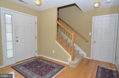2465 Cheyenne Dr unit 83, Gambrills, MD 21054 - photo 2