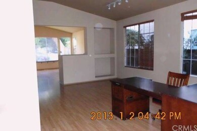 Living and Dining Room Combo