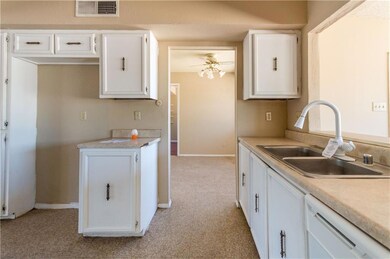 1629 Lomaland Dr, El Paso, TX 79935 - photo 7