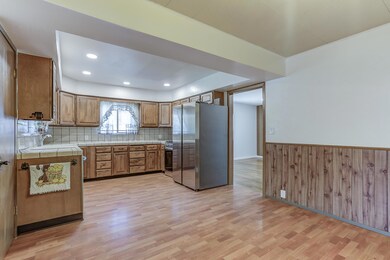 Large kitchen