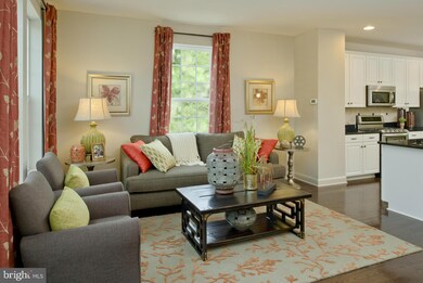 12702 Longford Glen Dr, Germantown, MD 20874 - photo 7