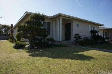 15917 La Salle Ave, Gardena, CA 90247 - photo 2