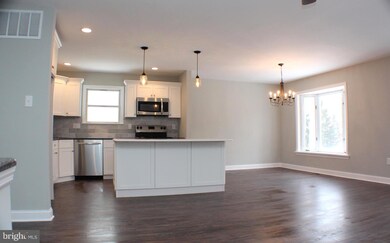 1605 White Cedar Ln, Williamstown, NJ 08094 - photo 5