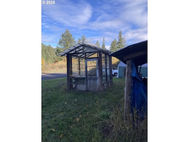 39688 Row River Rd, Dorena, OR 97434 - photo 6