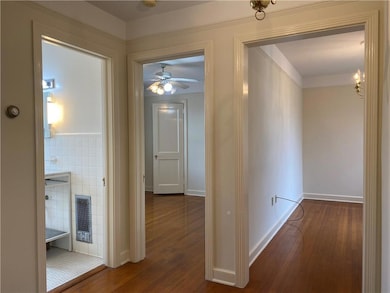 5404 Saint Charles Ave unit F, New Orleans, LA 70115 - photo 4