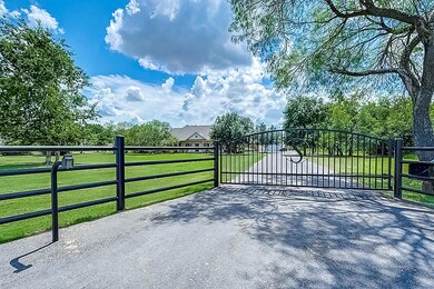 8831 Williams School Rd, Needville, TX 77461 - photo 2
