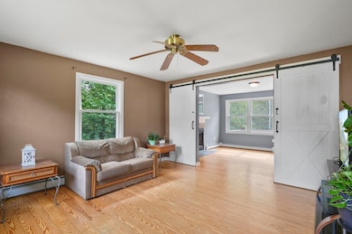 38 Holly View Dr, New Ipswich, NH 03071 - photo 5