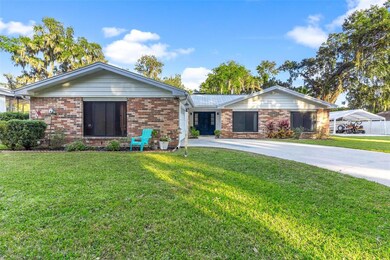 1004 Monterey Dr, Leesburg, FL 34748 - photo 2