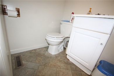 1129 E 4th Street Rd, Seymour, IN 47274 - photo 4