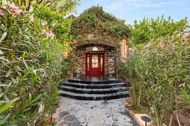 3004 Astoria Pines Cir, Las Vegas, NV 89107 - photo 4