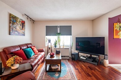 59 Twin Oaks Terrace, South Burlington, VT 05403 - photo 3