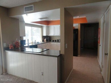 Kitchen (1)