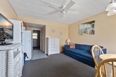 511 E Stockton Rd unit 107, Wildwood, NJ 08260 - photo 4