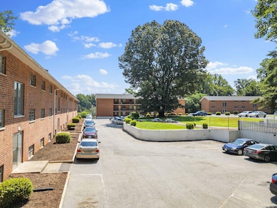 307-Ridgeview Apartments-MFW Media