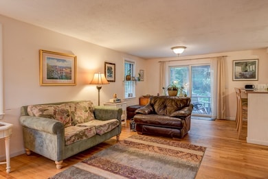 146 Tenney St, Georgetown, MA 01833 - photo 4