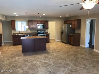 kitchen (1)