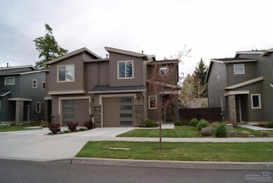 732 NE Vail Ln, Bend, OR 97701 - photo 2