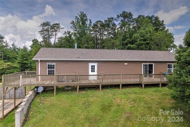 24 King Dr, Leicester, NC 28748 - photo 5