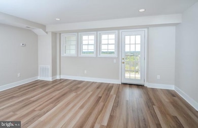 515 W Chelten Ave unit 2B-0708, Philadelphia, PA 19144 - photo 2