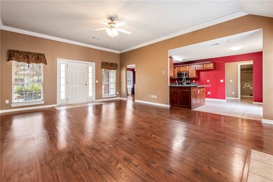 713 E Hilltop Dr, Rogers, AR 72756 - photo 4