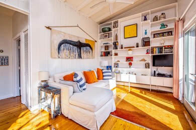 5 Washington Avenue, Unit 7-11