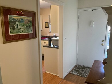 504 Heritage Village unit B, Southbury, CT 06488 - photo 3