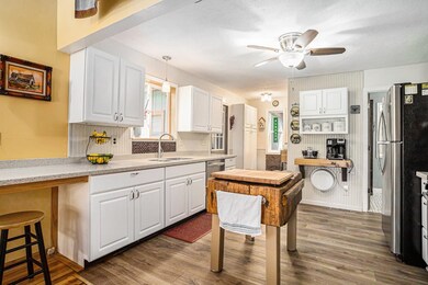 5557 W Lakeview Dr, La Porte, IN 46350 - photo 7