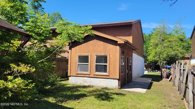 4317 Melissa Ct N, Jacksonville, FL 32210 - photo 3