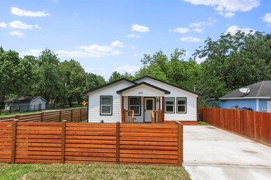 201 Luther St, Houston, TX 77076 - photo 6