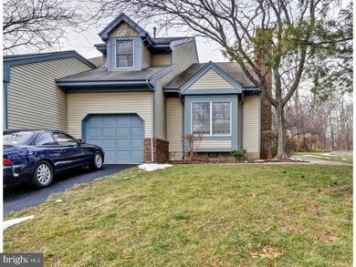 201 Ash Ct, Monmouth Junction, NJ 08852 - photo 5