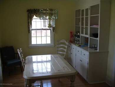 1713 DiningRoom