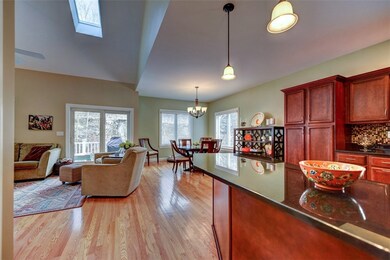 131 Fruit Hill Ave unit 13, North Providence, RI 02911 - photo 4