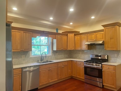 153 Walnut St unit 1, Newtonville, MA 02460 - photo 6