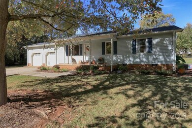 116 Whitetail Rd, Statesville, NC 28625 - photo 2