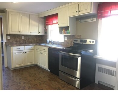 27 Bridge St, Salem, NH 03079 - photo 4