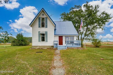 22027 Clay Rd, Wapakoneta, OH 45895 - photo 5