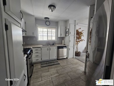 14777 Palm Dr unit 15, Desert Hot Springs, CA 92240 - photo 6