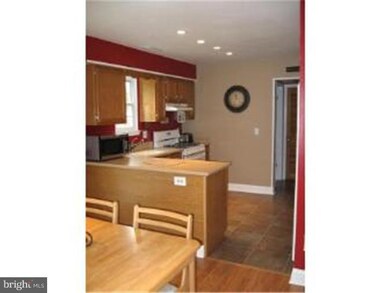 107 Lafayette Dr, Swedesboro, NJ 08085 - photo 2