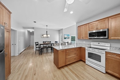 7 Hemlock St, Kingston, MA 02364 - photo 6