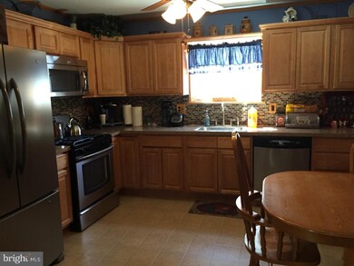 1507 Market St, Gloucester City, NJ 08030 - photo 5