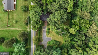 2417 Vineyard Rd, Falling Waters, WV 25419 - photo 2