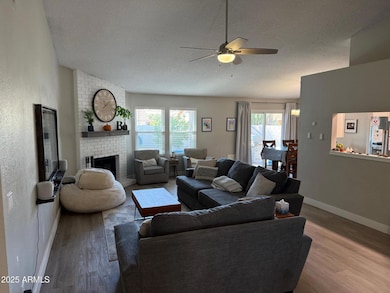 4007 E Kimberly Way, Phoenix, AZ 85050 - photo 4