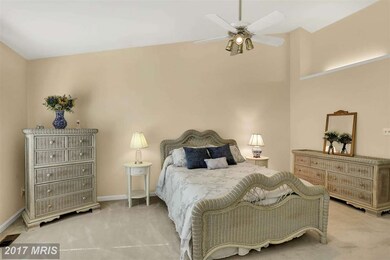 9686 Woodhenge Ct, Burke, VA 22015 - photo 5